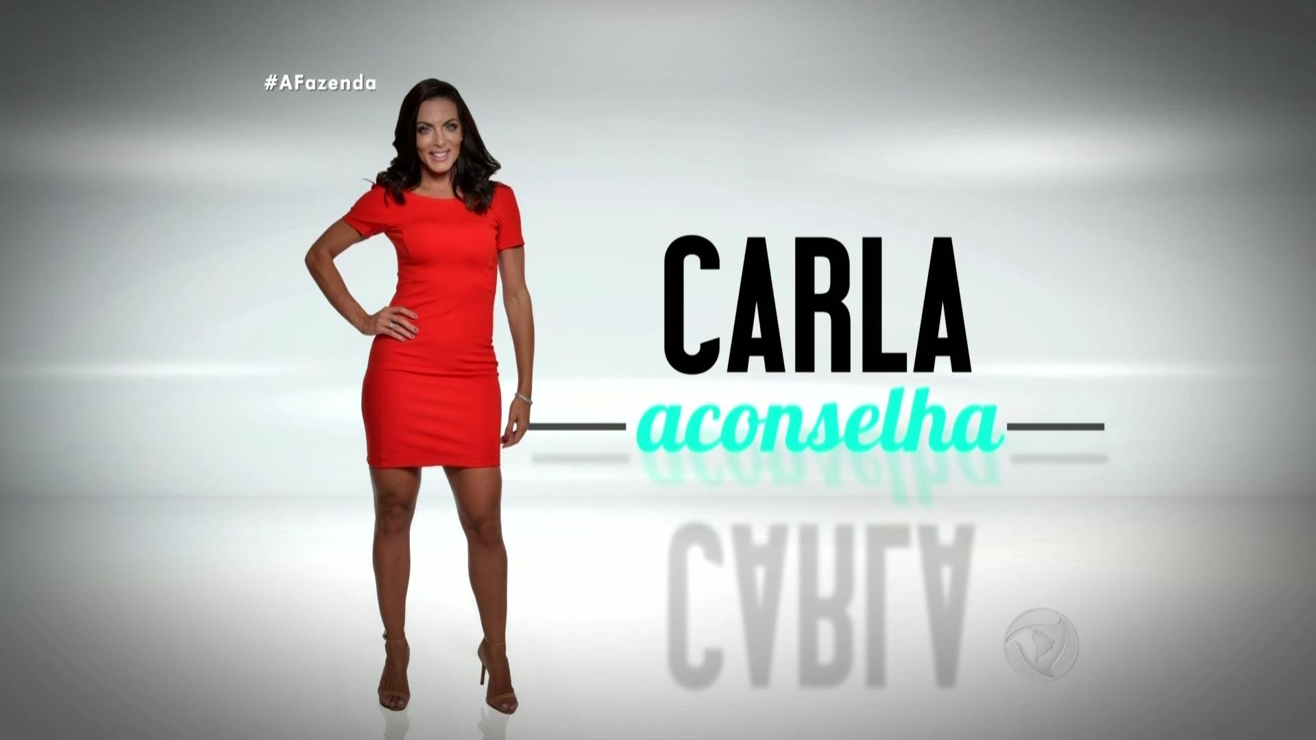 22.out.2015 - Carla foi apresentada como conselheira pela edição do programa - Reprodução/Record