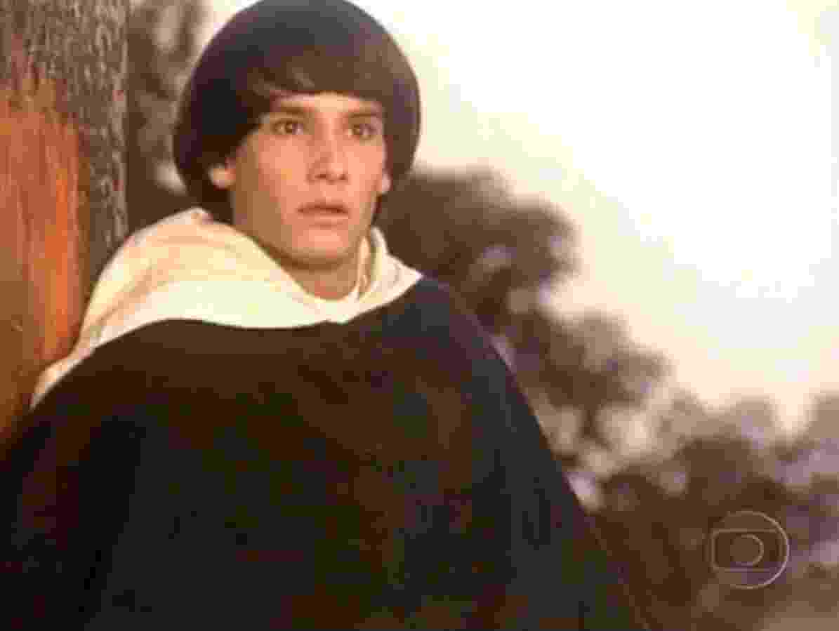 Rodrigo Santoro ganhará US 100 mil por "minipapel" em novela da Globo 05/11/2015 UOL TV e