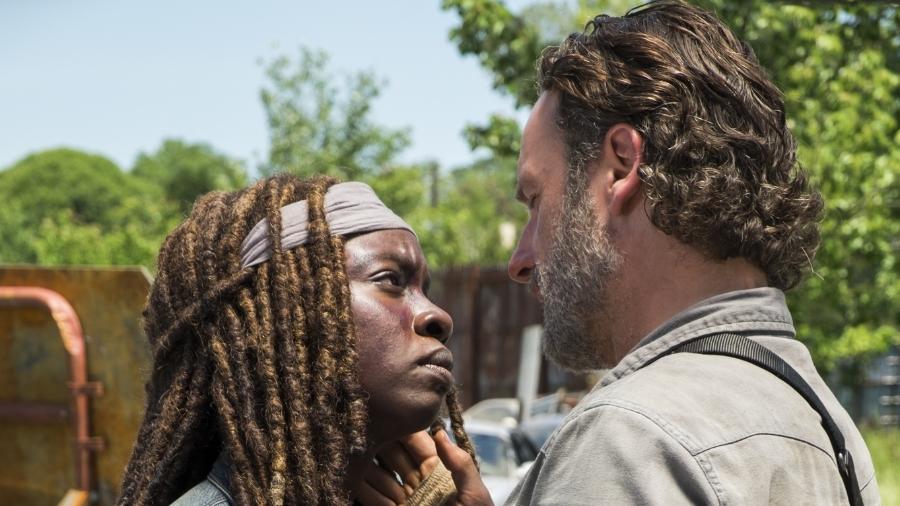 Michonne (Danai Gurira) e Rick (Andrew Lincoln) em cena de "The Walking Dead" - Divulgação