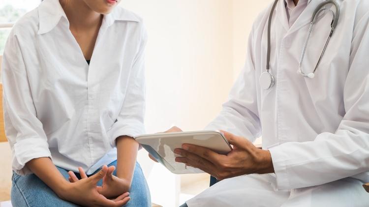 A amitriptilina é indicada para casos de depressão e só deve ser usada sob prescrição médica A amitriptilina é indicada para casos de depressão e só deve ser usada sob prescrição médica