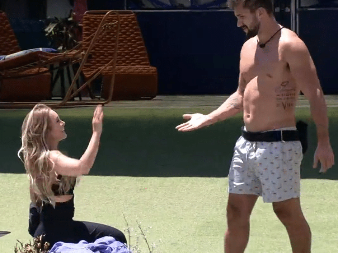 Rafael Portugal zoa pedido de Carla para Arthur: 'Não tem CAT que conserte'