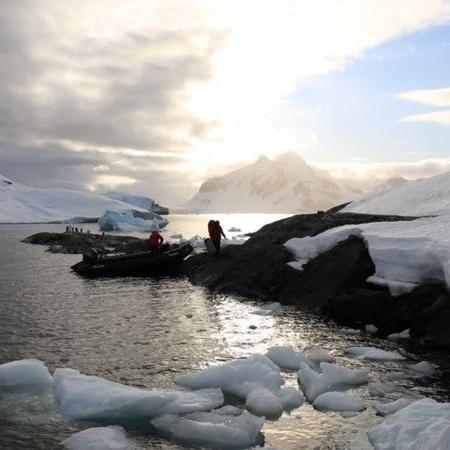 Imagem ilustrativa da Antártica. Região registrou temperatura 30°C acima do normal - Victoria Gill