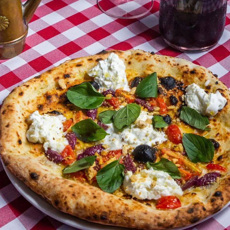 A pizza ao estilo napolitano foi o pontapé inicial para uma nova fase das pizzas paulistanas A pizza ao estilo napolitano foi o pontapé inicial para uma nova fase das pizzas paulistanas