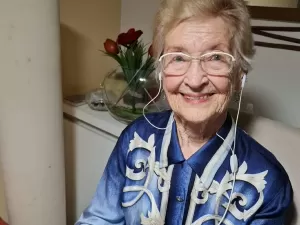 'Achei que viveria só mais 10 anos', diz mulher com diabetes há 73 anos