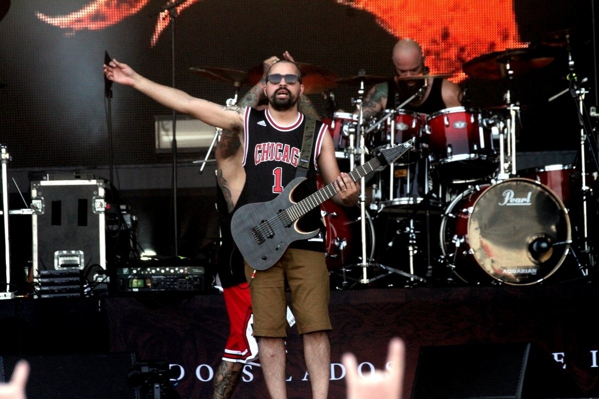 24.set.2015 - A banda de deathcore John Wayne subiu ao palco Sunset do Rock in Rio nesta quinta-feira com sol a pino e o som no último volum - Marcos Ferreira/Photo Rio News