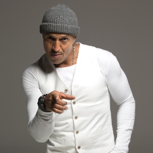 Mano Brown em fase soul - Klaus Mitteldorf/Divulgação - Klaus Mitteldorf/Divulgação