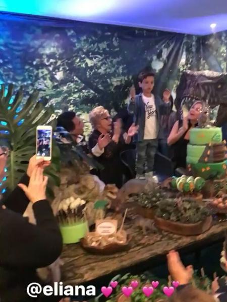 Eliana canta "Parabéns" para o filho - Reprodução/Intagram - Reprodução/Intagram