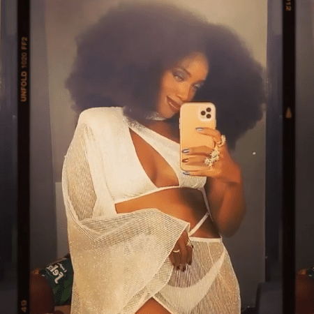 Iza mostra novo visual, com cabelo black power - Reprodução/Instagram