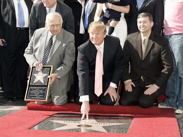 Trump ganhou estrela em 2007 (foto), mas marco já foi vandalizado algumas vezes desde então