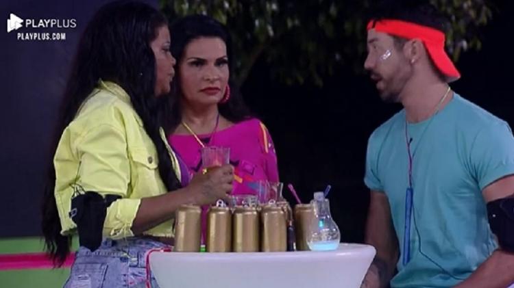 A Fazenda 2021: Rico Melquiades critica atitudes de Mileide Mihaile - Reprodução/Playplus - Reprodução/Playplus