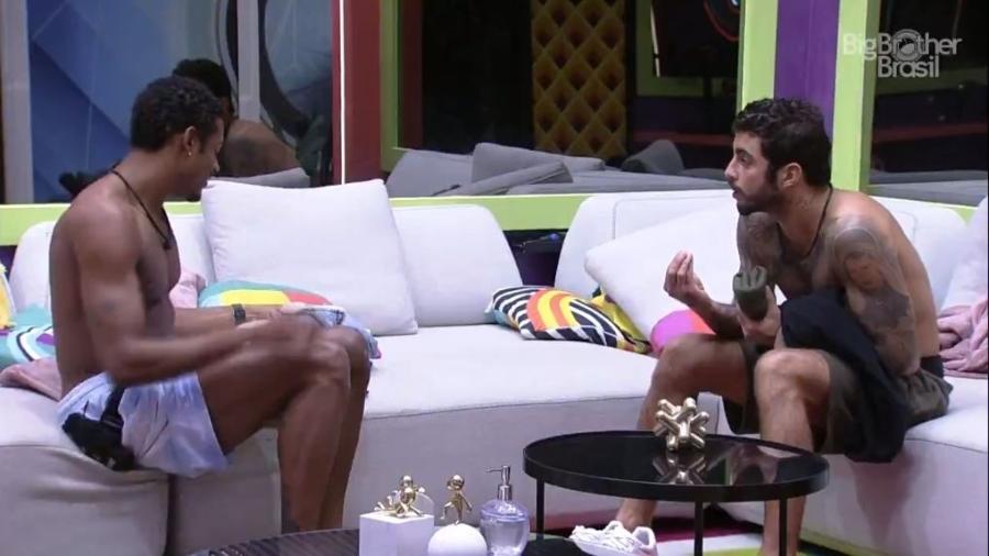 BBB 22: Paulo André e Pedro Scooby tiveram uma discussão na manhã de hoje - Reprodução/Globoplay