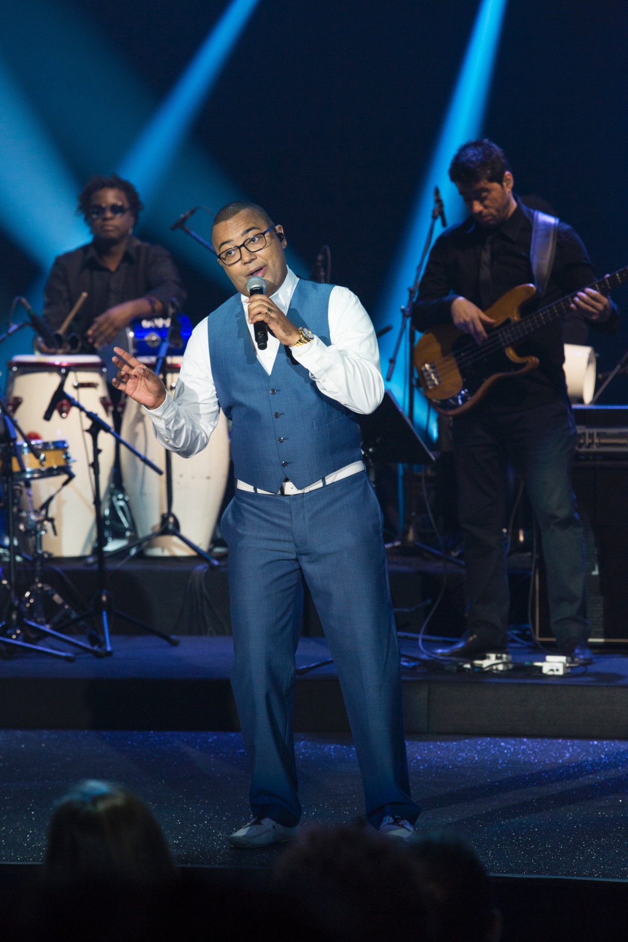 Dudu Nobre canta no "Globo de Ouro Palco VIVA Samba" - Marcelo Tabach/Divulgação