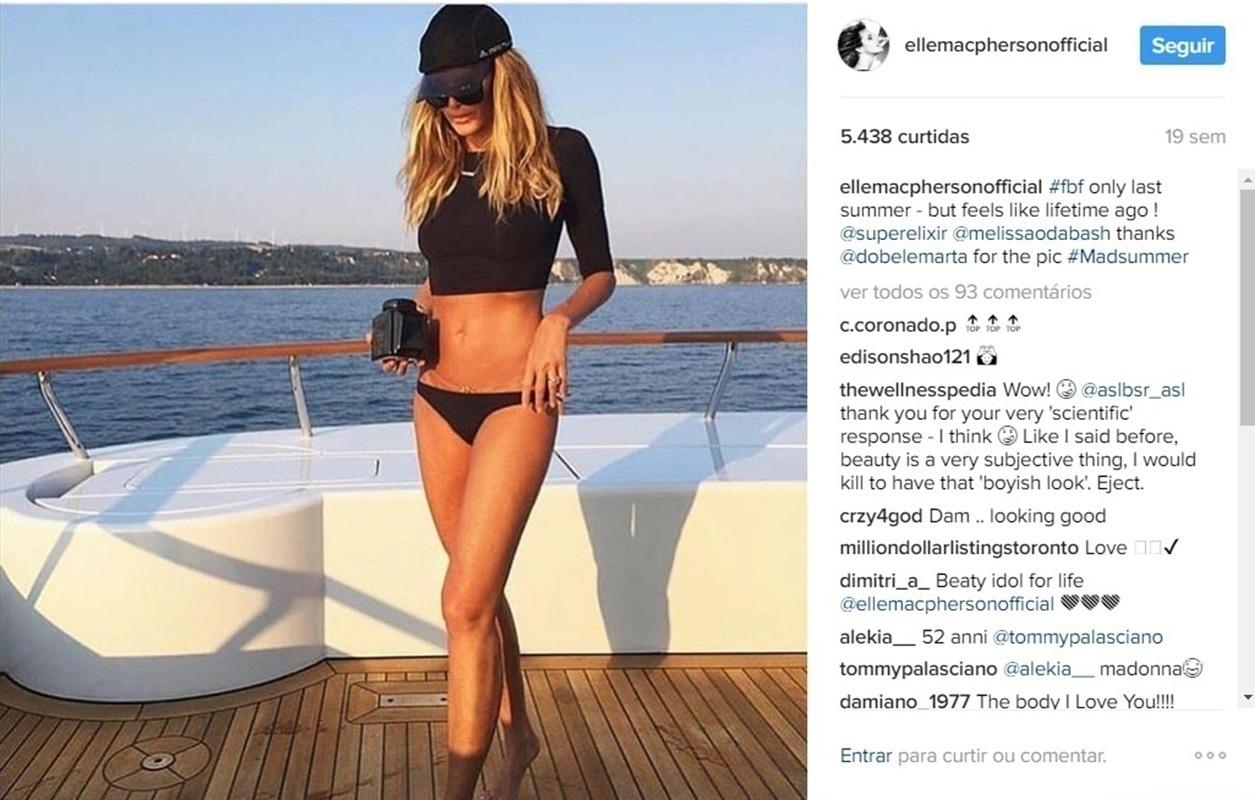 Elle Macpherson posta foto de biquíni e exibe boa forma aos 52 anos - Reprodução/Instagram