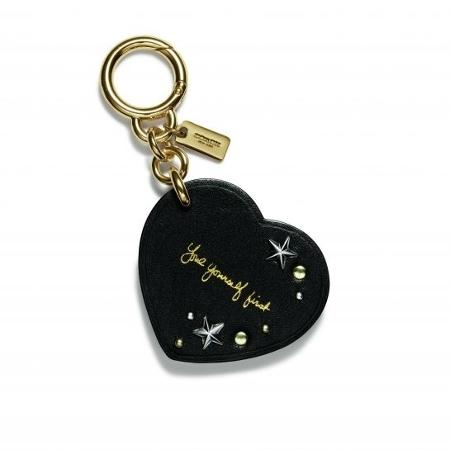 Coleção de Selena Gomez para Coach - Divulgação - Divulgação