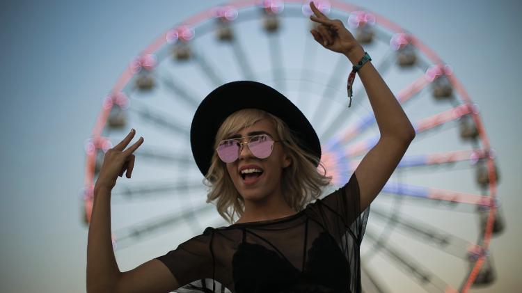 Roqueira em dia de pop no primeiro dia do Rock in Rio 2017 - Bruna Prado/UOL - Bruna Prado/UOL