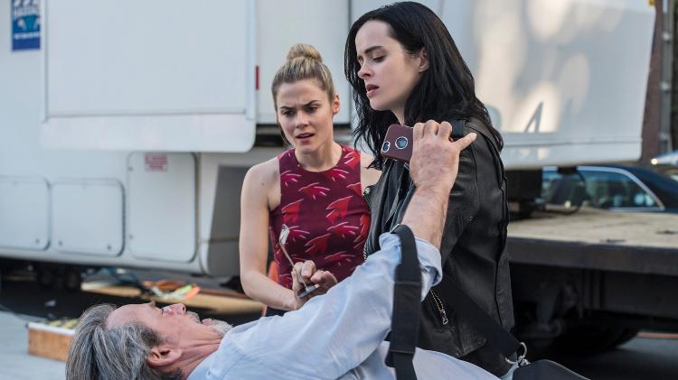 Jessica confronta homem em cena da segunda temporada de "Jessica Jones" - Divulgação/Netflix - Divulgação/Netflix