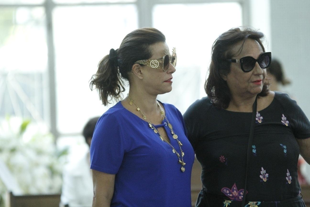 Narcisa Tamborindeguy em missa de corpo presente de Gisella de Amaral na Igreja de São José na Lagoa - Wallace Barbosa/AgNews