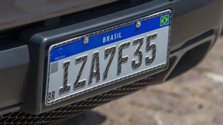 7 estados já aderiram | Placa Mercosul dificilmente sai em 2019 para São Paulo