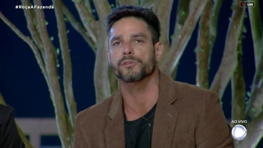 Diego Grossi discute com Guilherme Leão durante votação - Reprodução/RecordTV