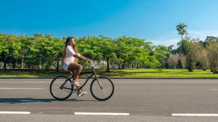 Andar de bicicleta, pedalar - iStock - iStock
