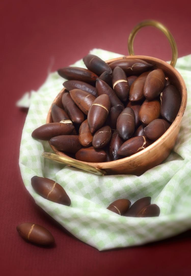 Castanhas de baru - Getty Images/iStockphoto - Getty Images/iStockphoto