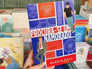 Comédia romântica 'Procura-se um Namorado' vale a leitura: 'dei gargalhada'