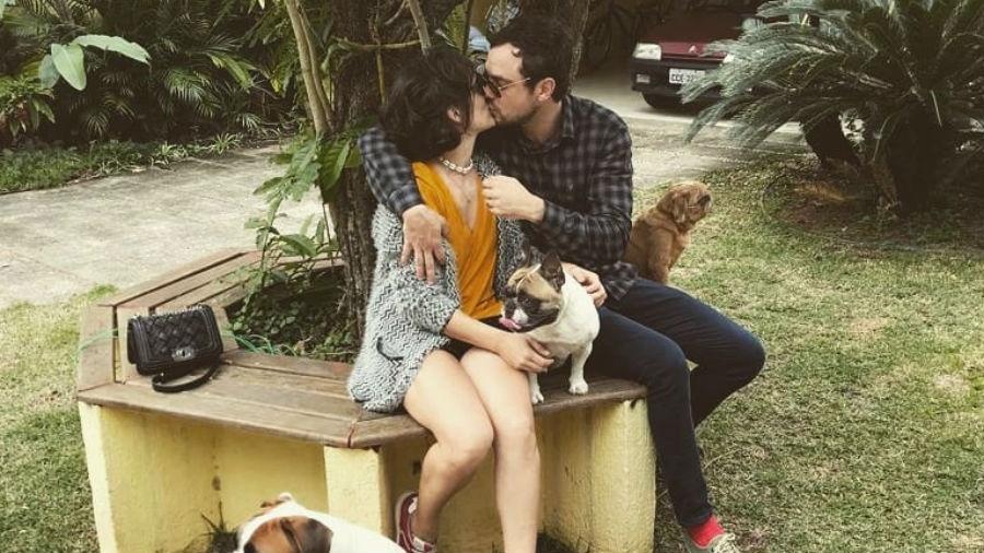 Sergio Guizé beija Bianca Bin em foto rara - Reprodução/Instagram