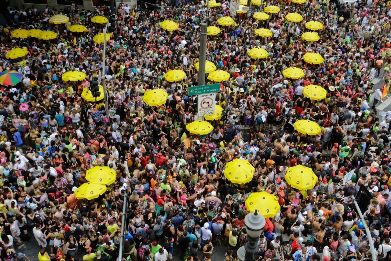 Bloco Tarado Ni Você dá cor para o Carnaval de São Paulo no centro - Nelson Antoine/UOL