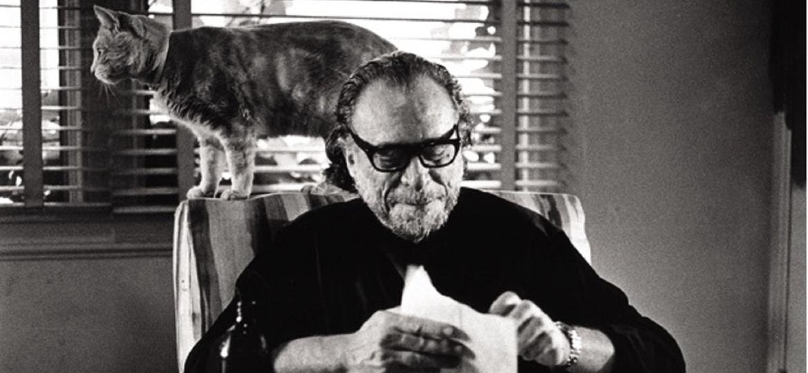 O escritor e poeta Charles Bukowski completaria 100 anos em 16 de agosto de 2020 - Reprodução