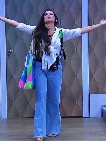 bbb 21 juliette atinge um milhao de seguidores do twitter