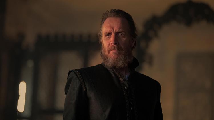 Rhys Ifans como Otto Hightower no segundo episódio da segunda temporada de 'A Casa do Dragão'