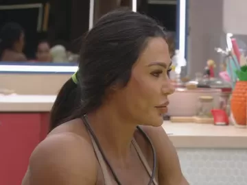 BBB 25: Gracyanne revela plano para 'driblar' limite de ovos na Xepa