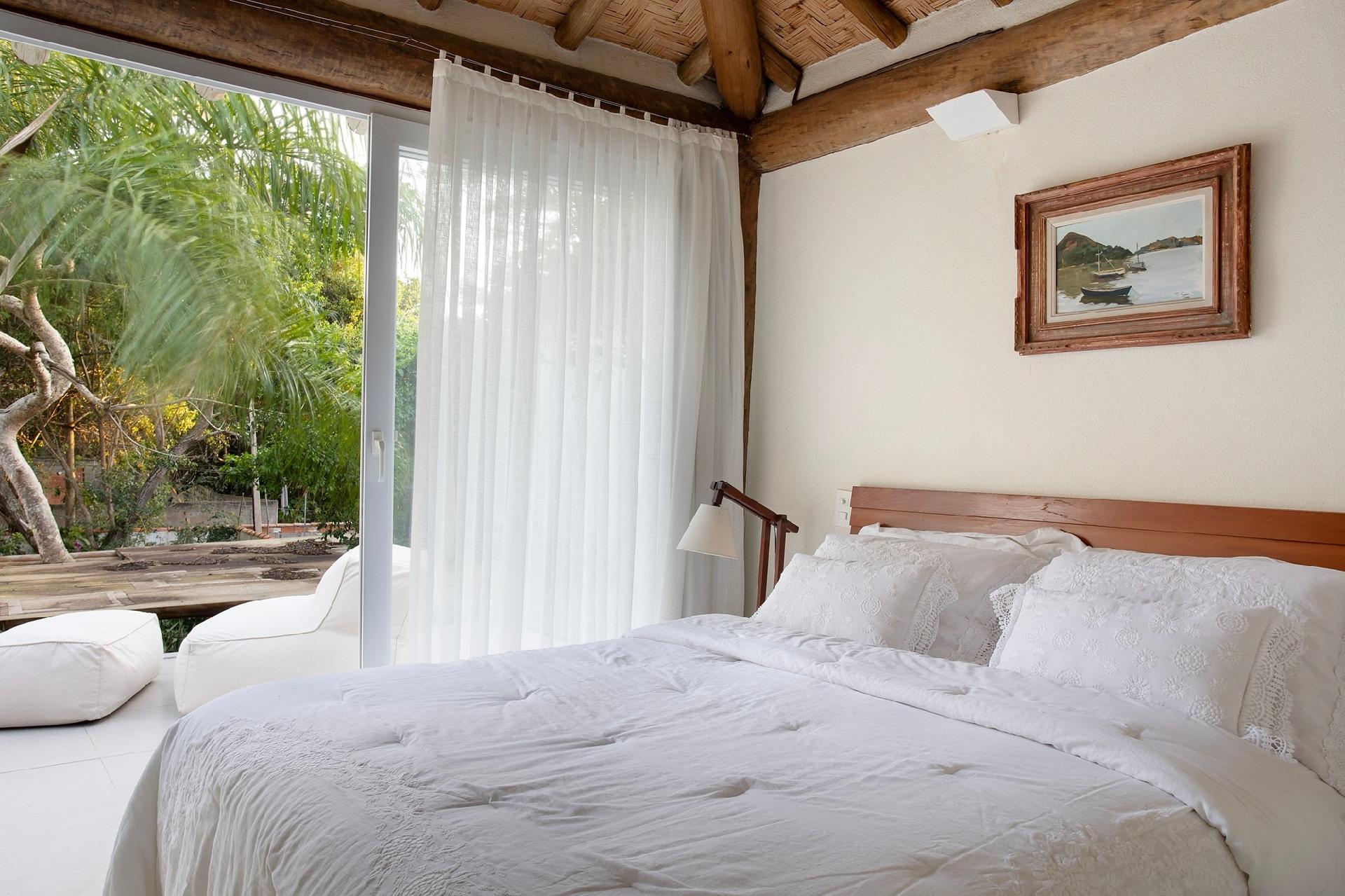 Casa de Domingo - Búzios] - Denilson Machado/MCA Estudio e Paula Chaffin/Divulgação