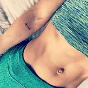 Fitness na pele: 15 tatuagens para inspirar os exercícios físicos -  10/06/2016 - UOL VivaBem
