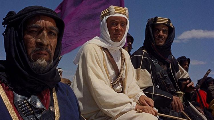 Anthony Quinn, Peter O'Toole e Omar Sharif em cena de "Lawrence da Arábia" (1962) - Divulgação - Divulgação
