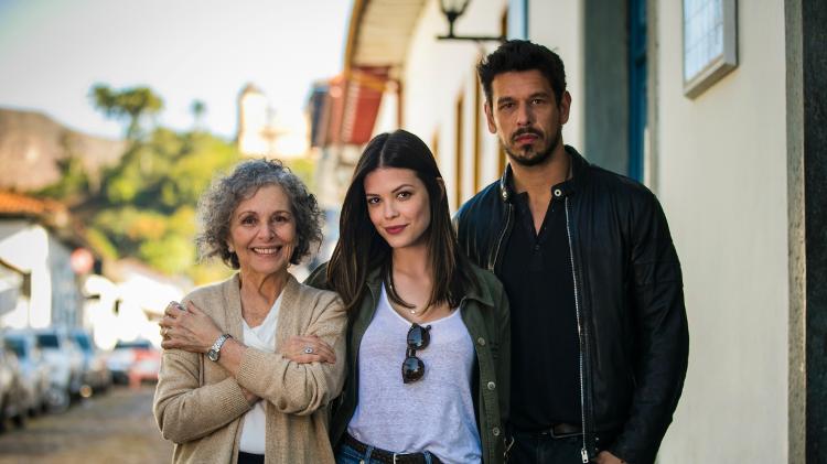 Irene Ravache, Vitória Strada e João Vicente de Castro    - Globo/ João Miguel Junior - Globo/ João Miguel Junior