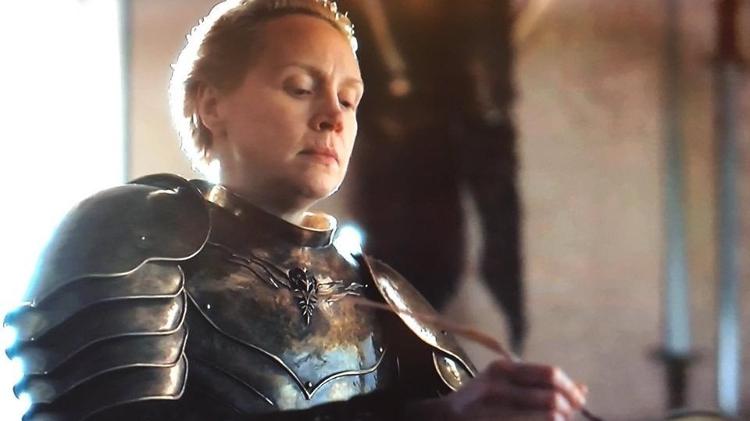 Brienne em cena do último episódio de "Game of Thrones" - Reprodução - Reprodução