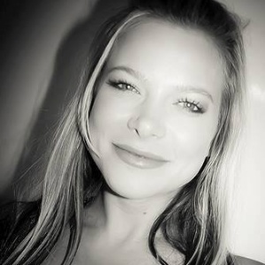 A apresentadora Jackeline Petkovic - Reprodução/www.facebook.com/Jackeline-Petkovic - Reprodução/www.facebook.com/Jackeline-Petkovic