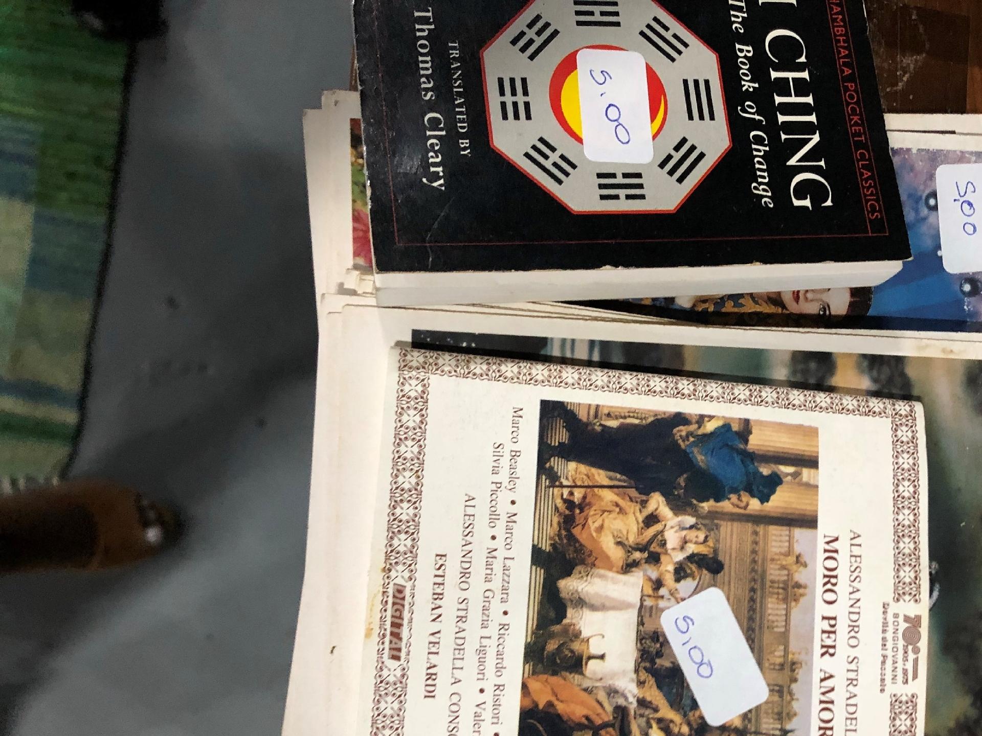 Renato Russo acervo livros - Laís Gomes/UOL