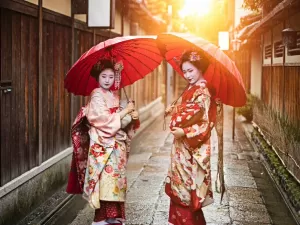 Em Quioto, turista que entrar em beco no Distrito das Gueixas será multado