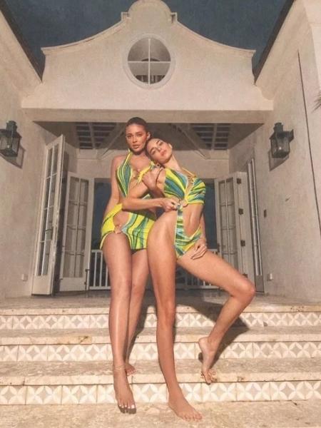 Kylie e Kendall Jenner chamaram a atenção com foto no Instagram - Reprodução / Instagram