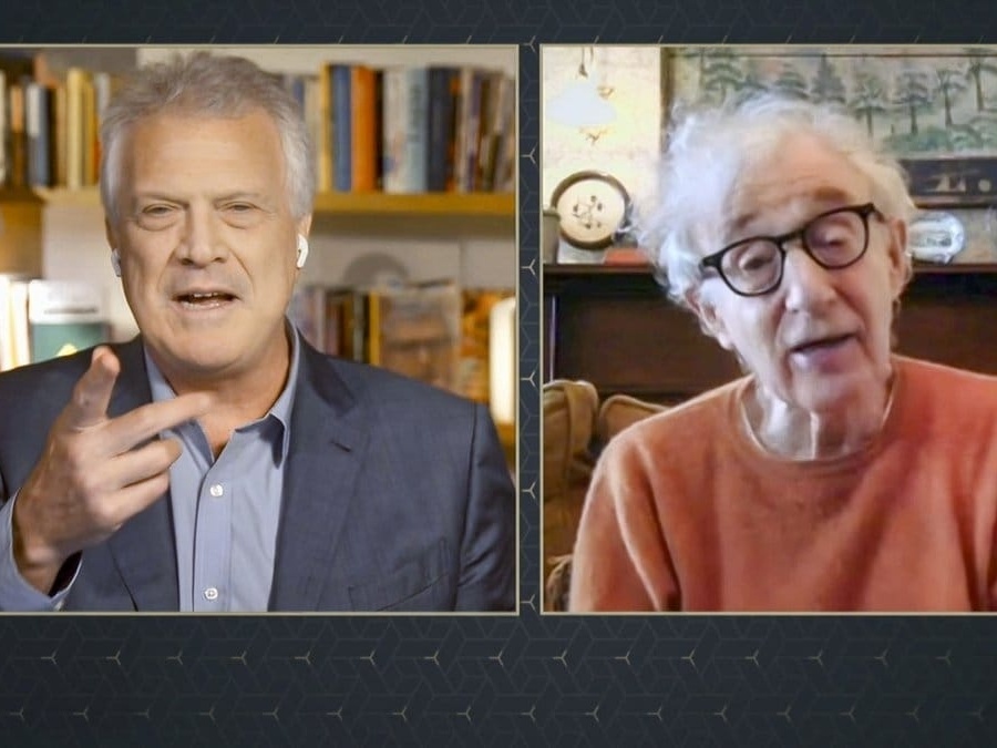 Melhor: "Pessoas inocentes sofrem, isso acontece o tempo todo", diz Woody Allen