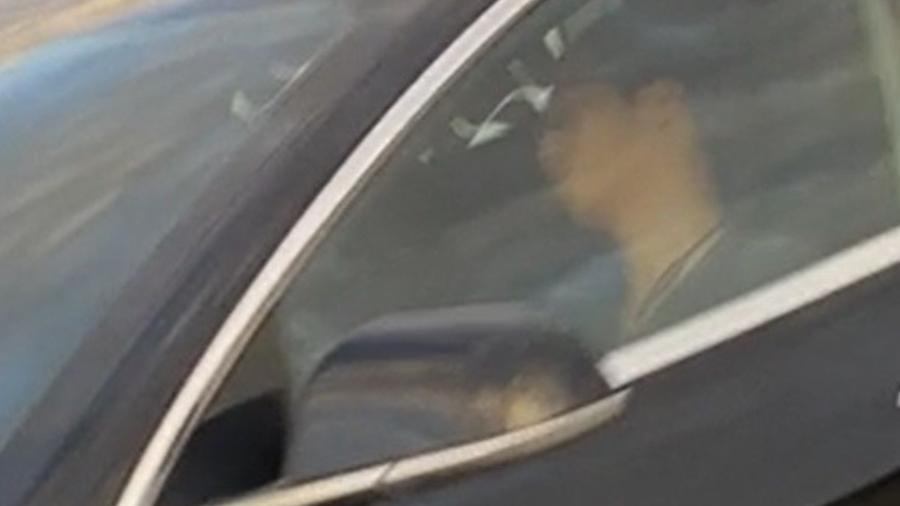 Motorista de Tesla dorme com Autopilot ligado em estrada - Reprodução