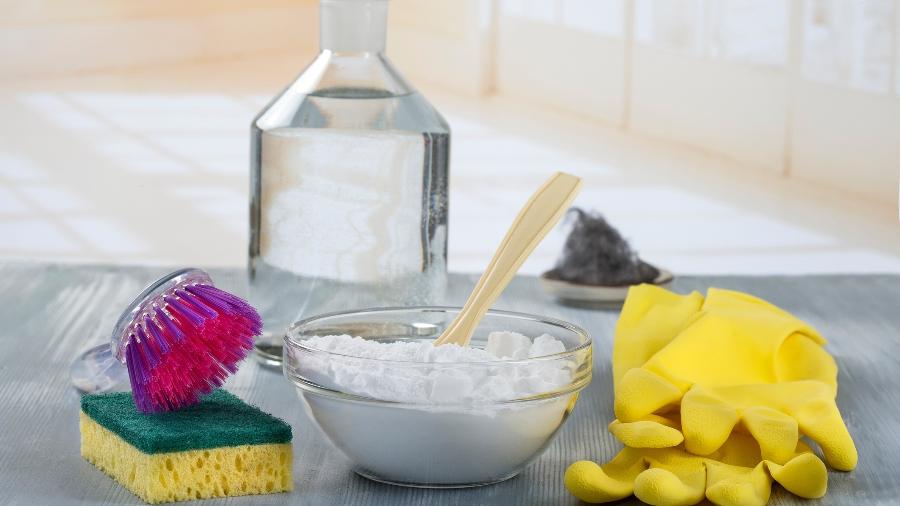 Bicarbonato de sódio pode ser forte aliado na limpeza doméstica - JPC-PROD/Getty Images/iStockphoto