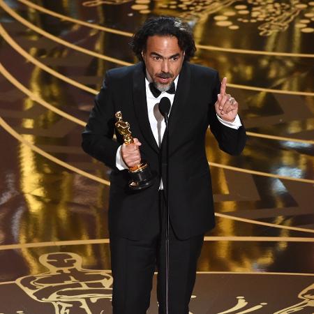 28.fev.2016 - Alejandro Iñarritu agradece o prêmio de melhor direção no Oscar 2016 - Kevin Winter/Getty Images - Kevin Winter/Getty Images