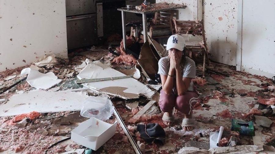 Lorrayne Mavromatis chorou ao ver seu apartamento destruído - Reprodução/Instagram lorraynemavromatis