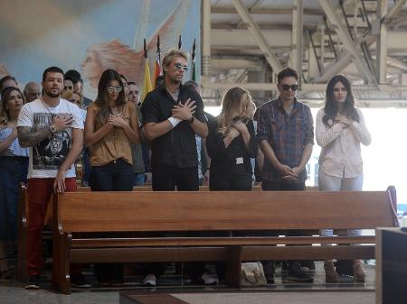 Família KLB participa da missa de 7º dia - Francisco Cepeda/AgNews