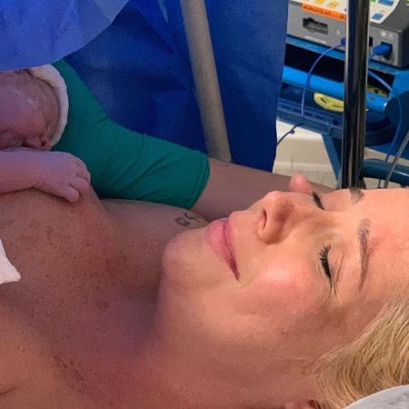 Luiza Possi dá à luz o primeiro filho, Lucca - Reprodução/Instagram/zizipossi