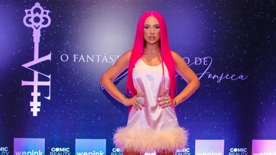 Virgínia aparece com peruca rosa em festa para comemorar os 30 milhões de seguidores - Marcos Ribas e Thiago Duran/BrazilNews