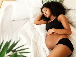 Sonhar com gravidez pode ser amor novo ou grana; aprenda a interpretar